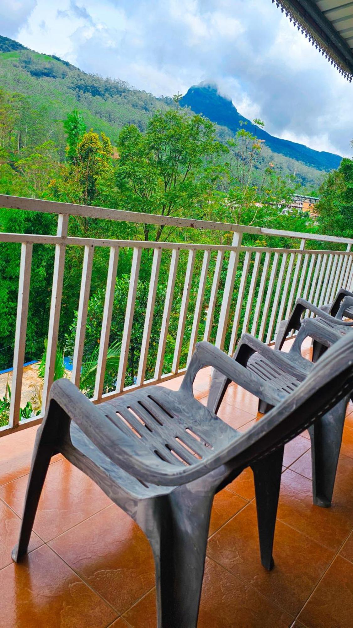 Adams Peak Grand Hotell Nallathanniya Exteriör bild
