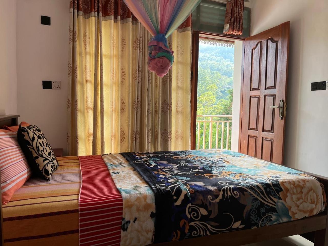 Adams Peak Grand Hotell Nallathanniya Exteriör bild